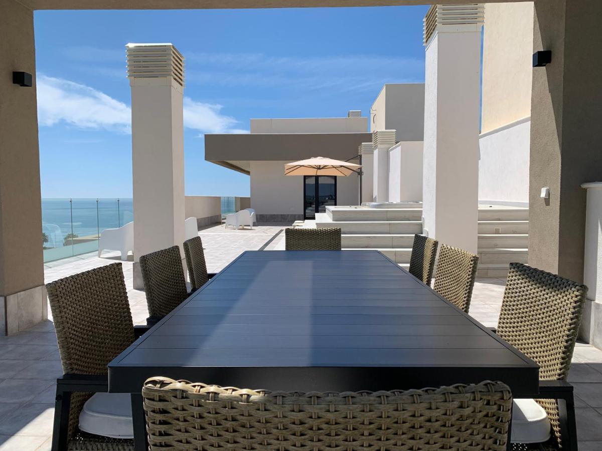 شقة Penthouse With Wide Terrace Next To The Ocean هويلفا المظهر الخارجي الصورة