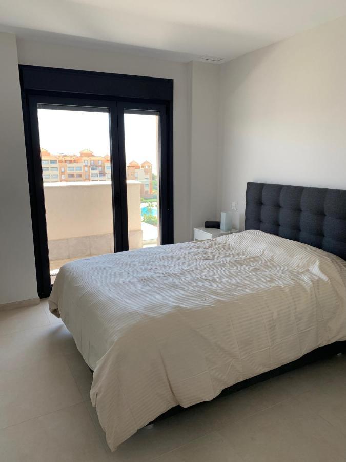 شقة Penthouse With Wide Terrace Next To The Ocean هويلفا المظهر الخارجي الصورة